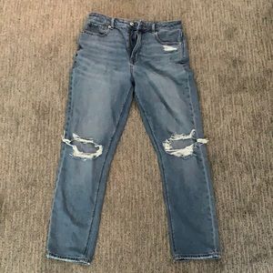 American Eagle mom jean, size 8 regular
